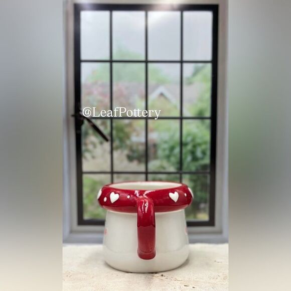 Baby Mushroom Red/White Ceramic 20oz Mug - Picture 7 of 9